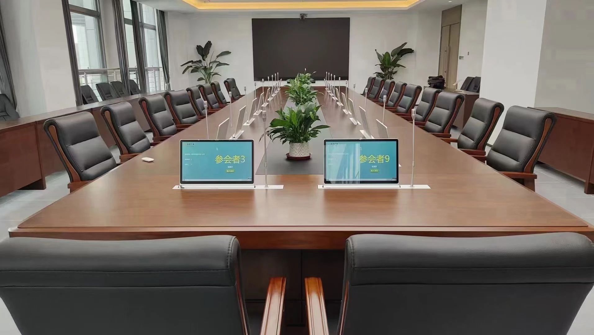 开云kaiyun电竞无纸化会议系统工程产品服务于校园会议室！